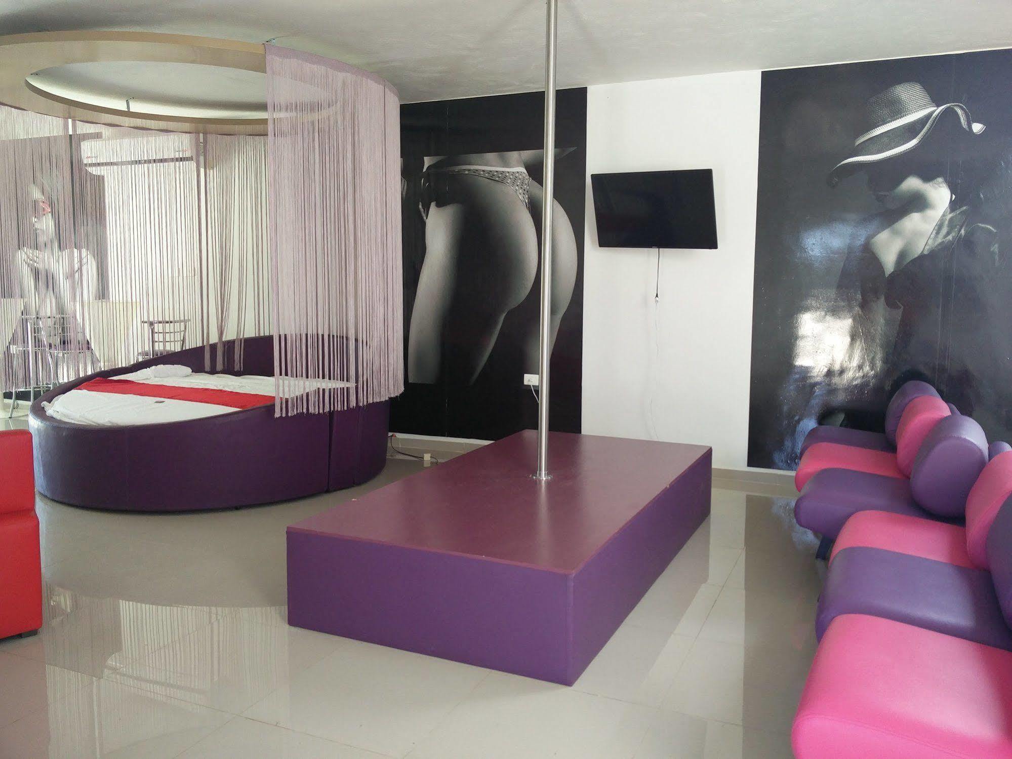 Vita Love Hotel Merida Exterior photo